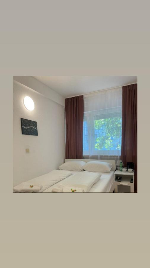 Hotel Starlight Frankfurt am Main Luaran gambar