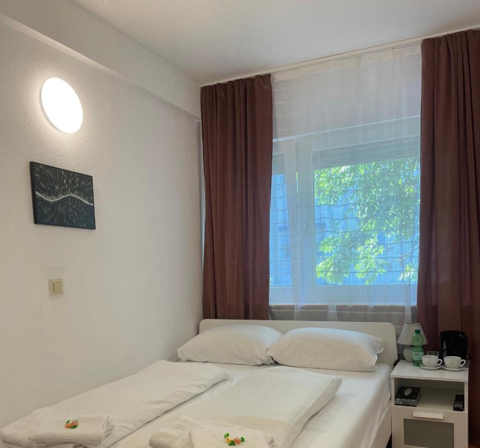 Hotel Starlight Frankfurt am Main Luaran gambar
