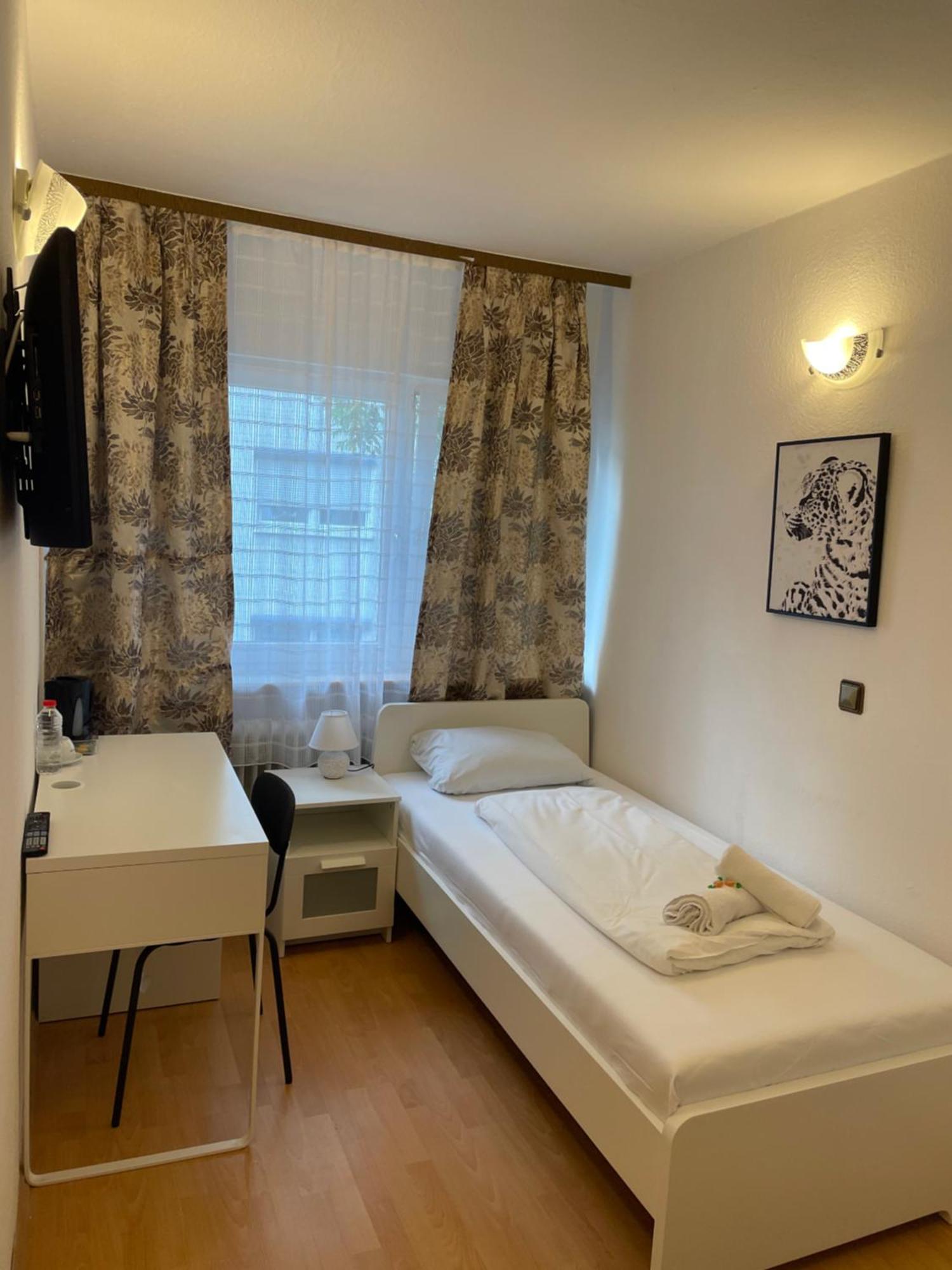 Hotel Starlight Frankfurt am Main Luaran gambar